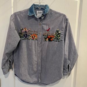 Vintage solutions original women’s button up shirt. Embroidered scarecrow fall